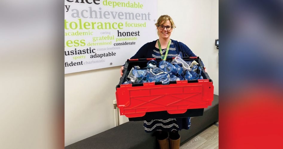 LE-goggles-donation