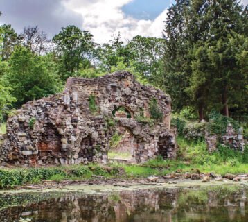 The-Grotto-built-in-1760