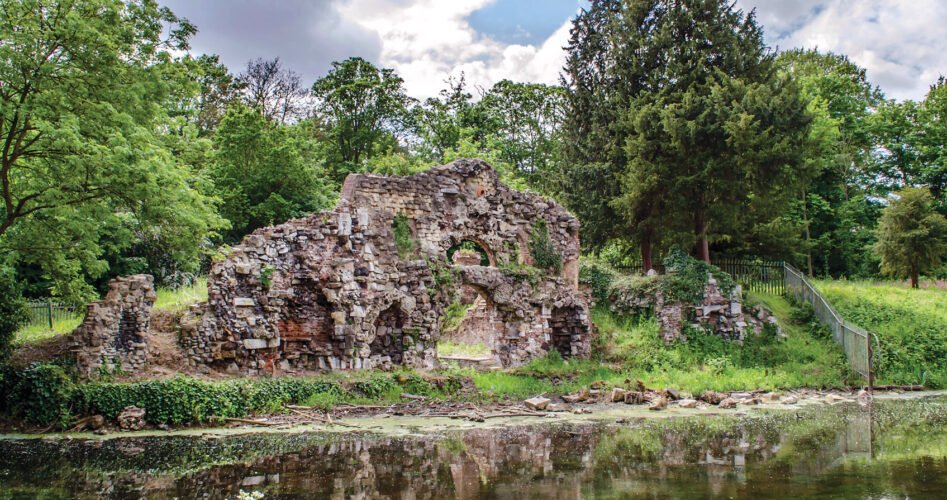 The-Grotto-built-in-1760