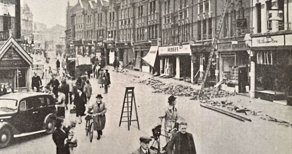 High-Street